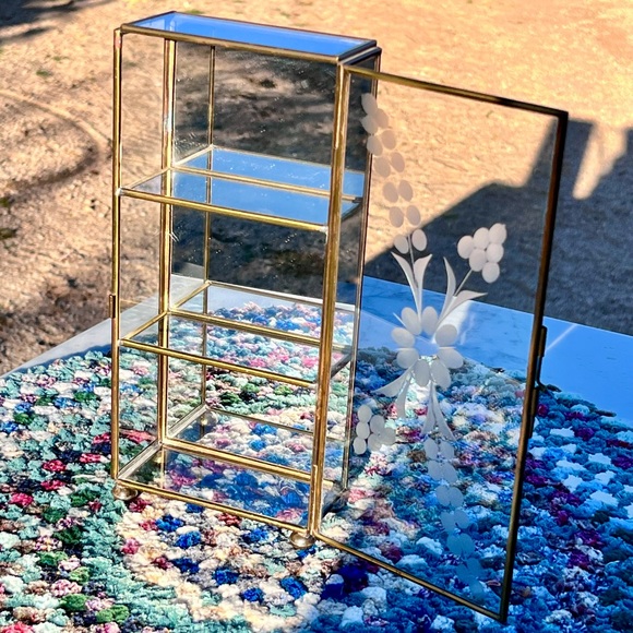 Vintage Brass and Glass Footed Display Shelf / Box, approx 9” x 3.5”, Etched - Picture 9 of 14